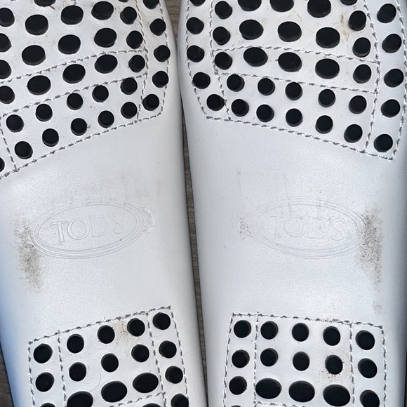 Authentic Tod’s Double T White Leather Gommino Driving Loafer Shoes - Picture 13 of 16